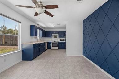 Main picture of 7344 Westminster Dr