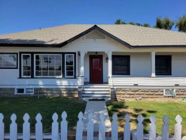 Main picture of 21145 Road 68