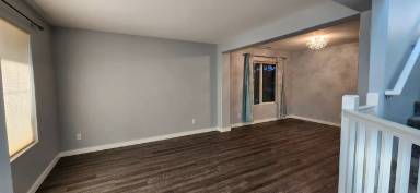 Main picture of 3615 73rd Dr NE