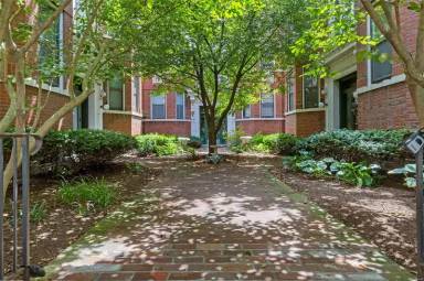 Main picture of 378 N Taylor Ave