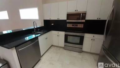 Main picture of 9683 Harbour Lake Cir