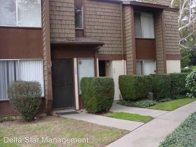 Main picture of 3623 Larchmont Square Ln