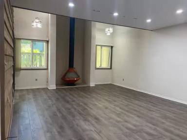 Main picture of 254 Balfour Dr