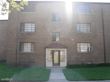 Main picture of 747 E 84th Pl