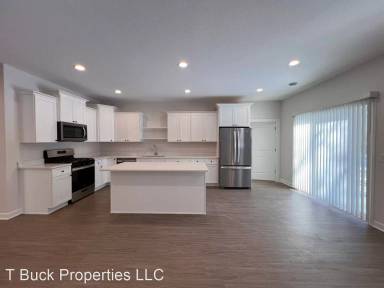 Main picture of Deer Hills Community