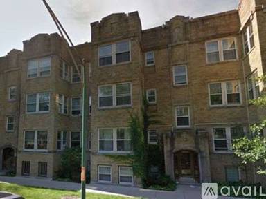 Main picture of 1919 W Argyle St