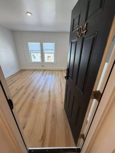 Main picture of 1384 W 83rd St