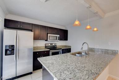 Main picture of Heritage Village of Palm Beach Lakes