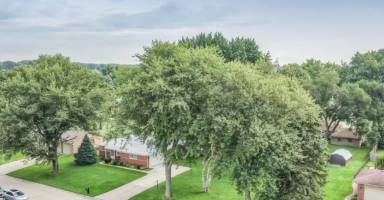 Main picture of 42310 Hanks Ln
