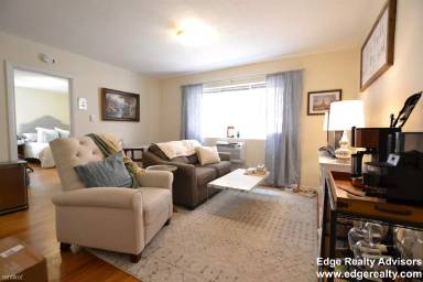 Main picture of 200 Kelton St