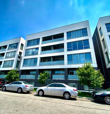 Main picture of 2353 N Seeley Ave