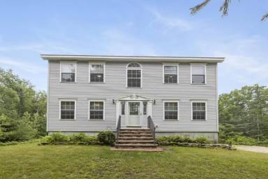 Main picture of 19 Forest Ln