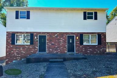 Main picture of 120A Karen Way