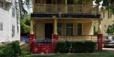 Main picture of 10113 Parkgate Ave