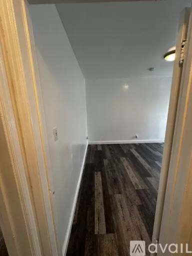 Main picture of 7038 Yarmouth Ave