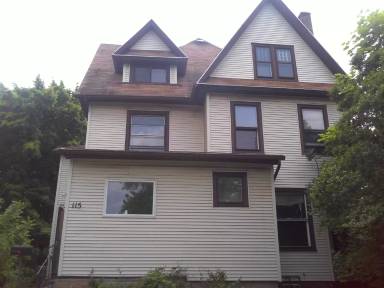 Main picture of 115 Birr St