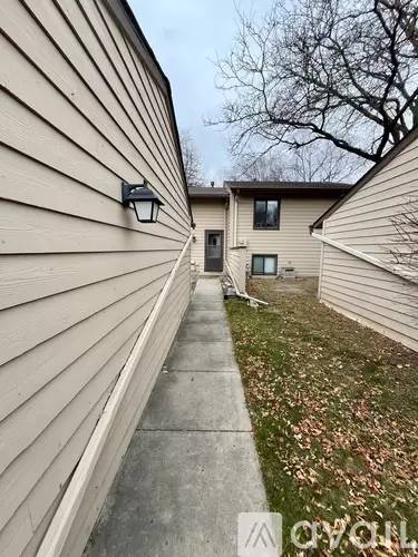 Main picture of 429 W Eagle Lake Dr
