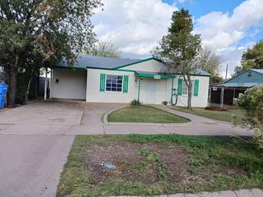 Main picture of 208 W Glenrosa Ave