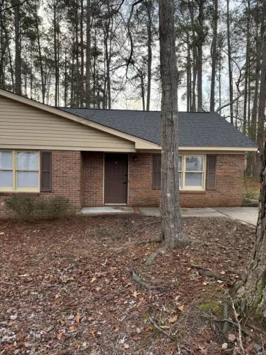 Main picture of 134 Rembert Martin Park