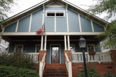Main picture of 8 Maitland Dr