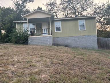 Main picture of 2113 S 16th St