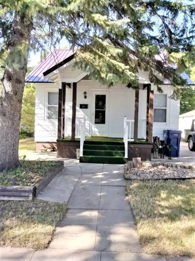Main picture of 809 2nd Ave SE