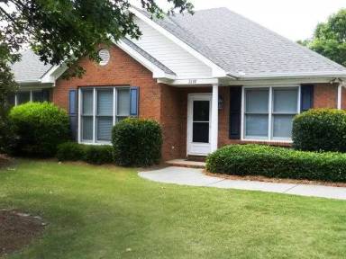 Main picture of 2139 Heather Pl