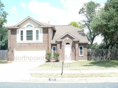 Main picture of 1701 Yucca Ln