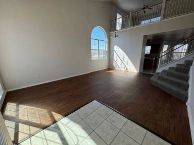 Main picture of 1901 Schorn Dr