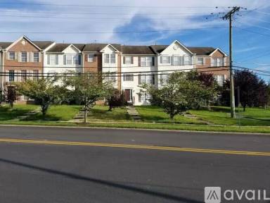 Main picture of 9605 Bird River Rd
