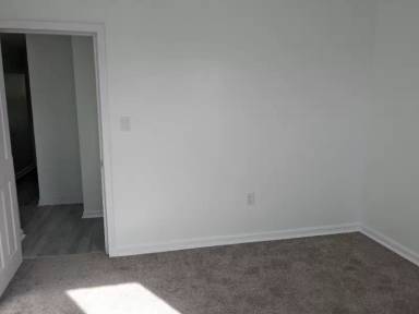 Main picture of 1844 Capitol Ave NE
