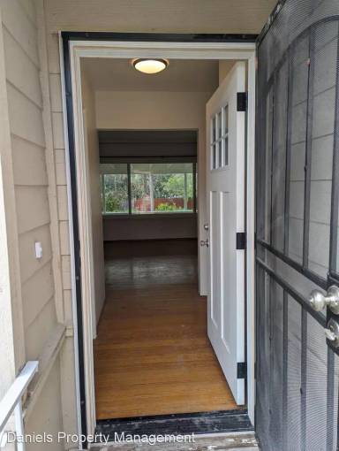 Main picture of 6776 Hibiscus Dr
