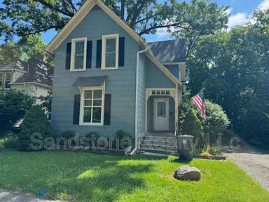 Main picture of 25 N Park St