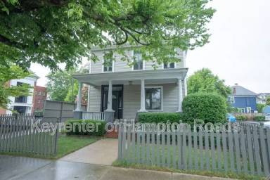 Main picture of 922 Crawford Pkwy
