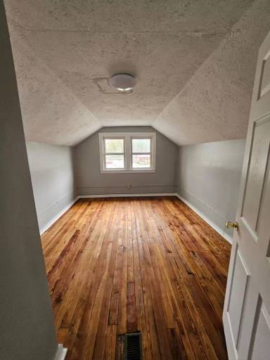 Main picture of 4409 Covert Ave