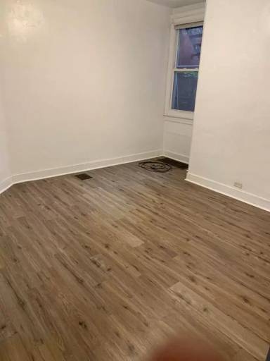 Main picture of 4 Welsford St