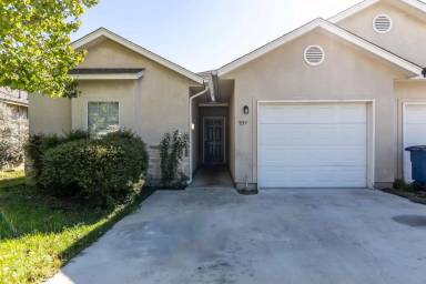 Main picture of 934 Misty Acres Dr