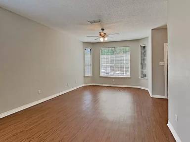 Main picture of 6404 Rainwater Way