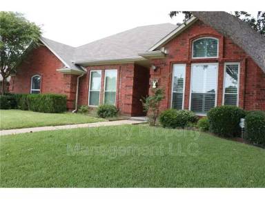 Main picture of 3913 Alto Ave