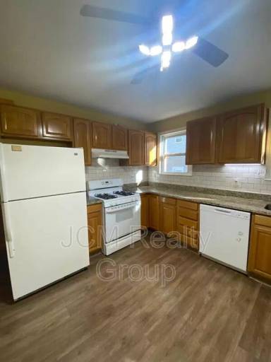 Main picture of 15 Smith Rd