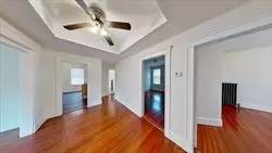 Main picture of 569 Norfolk St