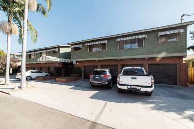 Main picture of 350 Wisconsin Avenue - 3