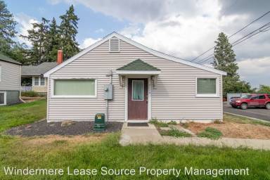 Main picture of 711 4th St