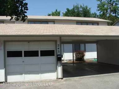 Main picture of 211 S Bruce Ln