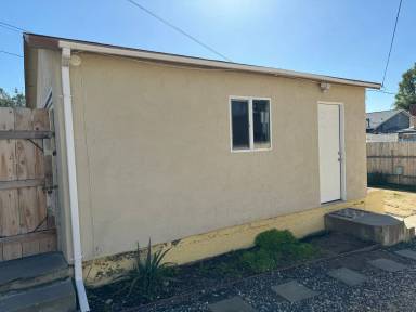 Main picture of 317 S Orange Ave