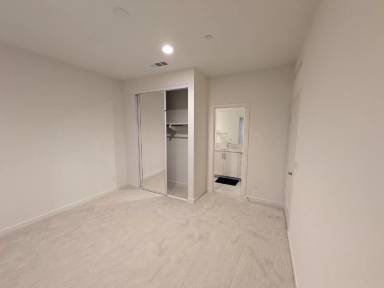 Main picture of 2524 Elderberry Ln