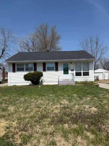 Main picture of 323 Shepley Dr