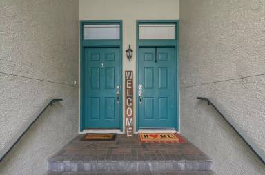 Main picture of 617 Tropical Breeze Way