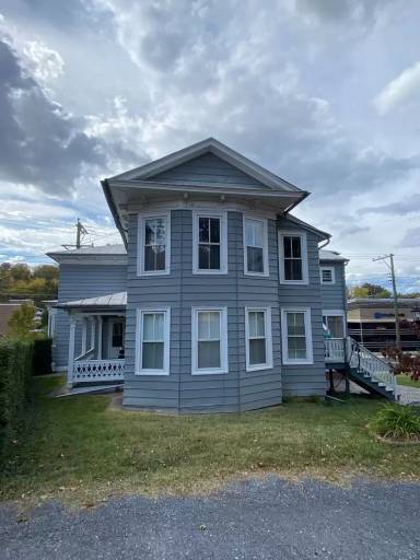 Main picture of 401 N Augusta St