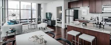 Main picture of 899 S Plymouth Ct Condo